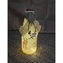 Weihnachtliches Flaschenlicht – Individuelles Windlicht aus Flaschen mit Serviettentechnik