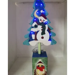 Weihnachtsbaum auf VK Holz