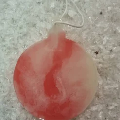 Weihnachtsbaumanhänger in Kugelform