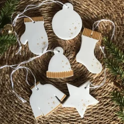 Weihnachtsbaumschmuck, Geschenkanhänger aus Beton, Set mit 6 st, weiß mit gold handbemalt