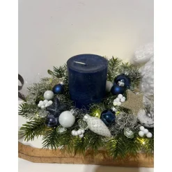 Weihnachtsdeko mit Schlitten, Engel, Mädchen, Kerze und Ledlichtern Weihnachtsschlitten