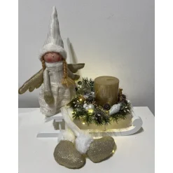 Weihnachtsdeko mit Schlitten, Engel, Kerze und Ledlichtern Weihnachtsschlitten