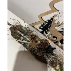 Weihnachtsdeko Weihnachtsgesteck mit einem Hirsch