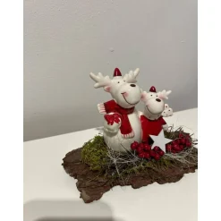 Weihnachtsdeko Weihnachtsgesteck mit einem Hirsche