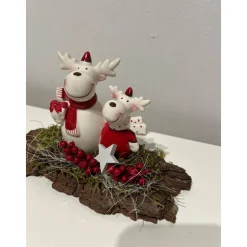 Weihnachtsdeko Weihnachtsgesteck mit einem Hirsche