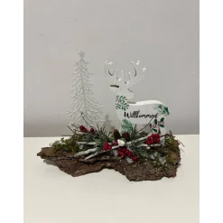 Weihnachtsdeko Weihnachtsgesteck mit einem Hirsch Landschaft