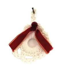 Weihnachts-Häkelkränzchen Baumschmuck Geschenkeanhänger weiß mit rotem Band und Perle handgemacht von Hobbyhaus