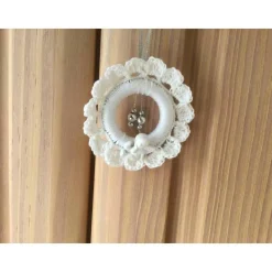 Weihnachts-Häkelkränzchen in weiß-silber mit Engelchen handgemacht von Hobbyhaus