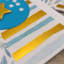 Weihnachtskarten mit goldfarbenen Holzstern • Blau & Winterdesign