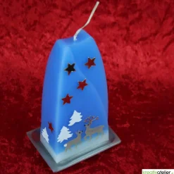 Weihnachtskerze personalisierbar – Doppelbogen-Kerze blau mit Waldtieren, handgegossen perfekte Winterdeko