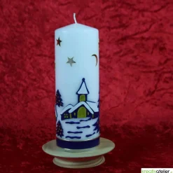 Weihnachtskerze personalisierbar – weiße Kerze mit Weihnachtsdorf, ideal als Weihnachtsgeschenk oder Adventsdeko