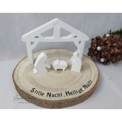 Weihnachtskrippe - Krippe im modernen Stil in weiß mit Holztablett oder Holzscheibe
