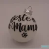 Weihnachtskugel aus Glas mit Namen beschriftet