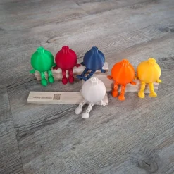 Weihnachtskugel Kantensitzer /Christbaumkugel mit Wackelbeinen / Deko / Kleine Weihnachtskugel / Geschenkidee