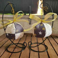 Weihnachtskugel Upcycling aus Stoff | Christbaumkugel Weihnachtsdeko | Handmade Tischdeko & nachhaltige Dekoidee