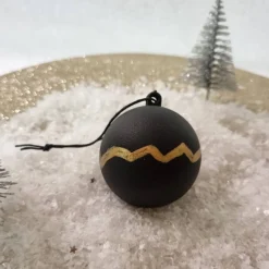 Weihnachtskugeln aus Acryl in Schwarz und Kupfer, handbemalt, verschiedene Ausführungen