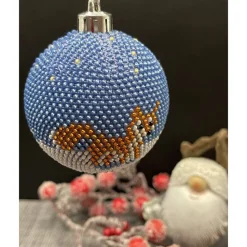 Weihnachtskugeln/Weihnachtsbaumschmuck /Christbaumschmuck gehäkelt mit Baumwollgarn und kleinen Glasperlen