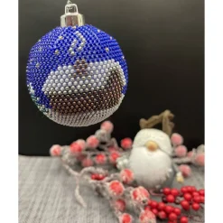 Weihnachtskugeln/Weihnachtsbaumschmuck / Christbaumschmuck gehäkelt mit Baumwollgarn und kleinen Glasperlen