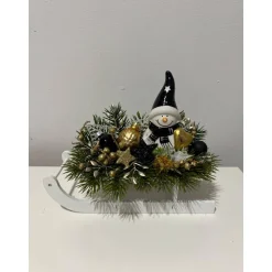 Weihnachtsschlitten mit einem Wichtel/Schneemann und Ledlichtern Weihnachtsdeko