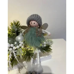 Weihnachtsschlitten mit Mädchen Weihnachtsdeko