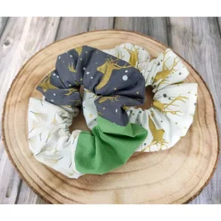 Weihnachtsscrunchie GOLDENES FEST HIRSCH für den Adventskalender oder Nikolaus | Haargummi, Haarband | RÄUBERKIND