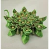 Weihnachtsstern in Grün, Durchmesser ca. 10-11 cm
