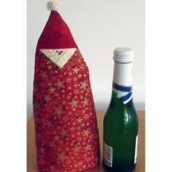 Weihnachtszeit Nikolaus als Deko und gleichzeitig Verpackung für Flaschen
