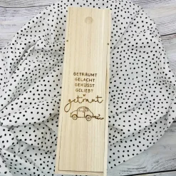 Weinbox mit Gravur | Weinkiste Geschenk individuell gestalten | Weinbox als Hochzeitsgeschenk | Weinpräsent Holzoptik