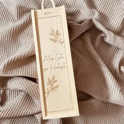 Weinbox mit Gravur | Weinkiste Geschenk individuell gestalten | Weinbox als Hochzeitsgeschenk | Weinpräsent Holzoptik