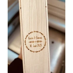 Weinkiste personalisiertes Geschenk Hochzeit