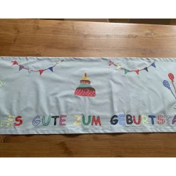 Wertiger Tischläufer *Alles Gute...* für den Geburtstagstisch mit zahlreichen bunten Applikationen, blau-grau, 45x140cm