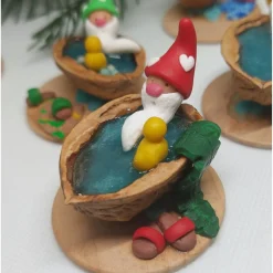 Wichtel in Walnusswanne