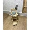 Wichtel Schaukelstuhl Stricksachen Holzschuhe und Mütze in Miniatur für Wichtel