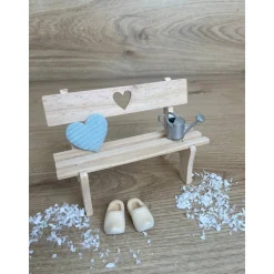 Wichtel Wichteltür Bank mit Herz / Holzschuhe / Gießkanne