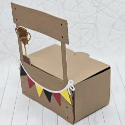 Wichtelbox Fußballfieber – Geschenkbox im Fußball-Design mit Wichtel-Figur