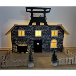 Wichtelhaus Ruhrpott – Handgefertigte Deko mit Zaun & Lichterkette