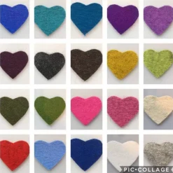 Wiesn-Anstecker, Filzbrosche, Dirndlbrosche, Namensschild, Namensträger Filz-Herz, personalisiert,  Wunschbeschriftung,  Wäscheklammer, Gl