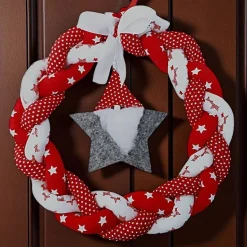 Winterlicher Tür Kranz mit Wichtel in rot und weiß