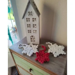 Winter/Weihnachtsdeko, Schneeflocken gehäkelt