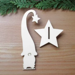 Winter-Wichtel Eberhard mit Stand-Stern aus Holz