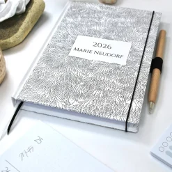 Wochenkalender & Terminplaner 2025 A5 mit vielen Extras personalisiert mit verzweigten Strukturen in schwarzweiss