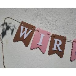 Wunderschöne Papier Girlande zur Hochzeit