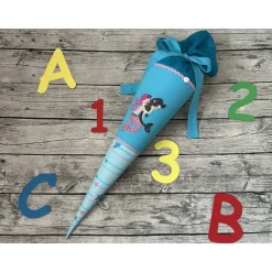 wunderschöne Schultüte aus Stoff in Türkis mit Meerjungfrau & Delfin