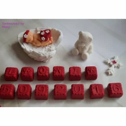 Wunderschöne Tortendeko Tortentopper Tortenaufleger Fondant Zuckerfigur für ihre Motivtorte