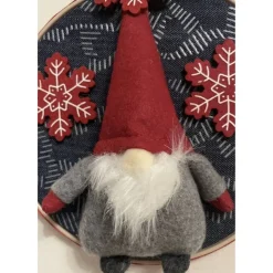 Wunderschöne Tür-/Hängedeko, Advent, Weihnachten, Wichtel, Sterne, Durchmesser ca 14 cm