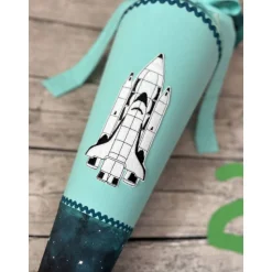 wundervolle Schultüte / Zuckertüte in Petrol & mint mit Raumschiff Rakete