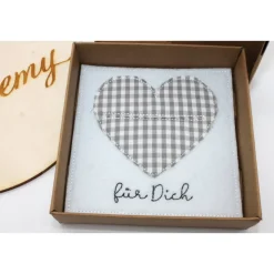 Wunscherfüller mit Herz – handgemachte Geschenkverpackung aus Filz / Geldgeschenk / Gutschein Geschenk