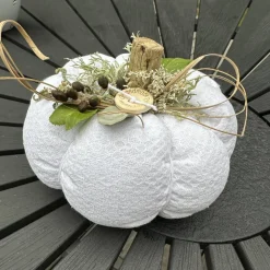 XL Deko Kürbis aus antikem Leinen – Handgemachte Herbstdeko mit Naturakzenten