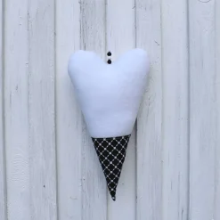 XL Stoffherz mit gesticktem Scherenschnitt Motiv, Osterhase