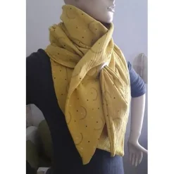 XXL Dreiecktuch  / Musselin Double Gauze / Senfgelb mit Regenbögen / Schaltuch / Halstuch/ Wickelschal/ Loop
